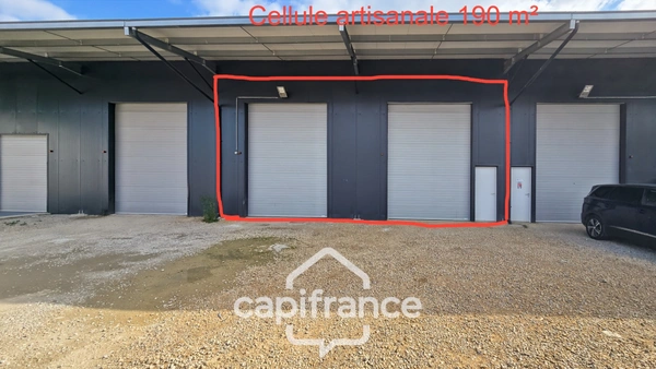 Dpt Saône et Loire (71), à louer proche de CHALON SUR SAONE Local industriel avec bureaux