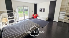 CHALON SUR SAONE, Villa 370 m², 11 pièces, piscine, dépendances sur 3325 m² de terrain