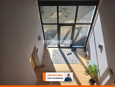 Un ensemble : De deux maisons  d'habitations sur 4200m2