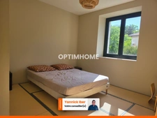 Un ensemble : De deux maisons  d'habitations sur 4200m2
