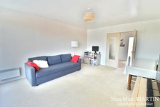  Tourcoing quartier très calme– Bel appartement traversant 2 chambres – 71,46 m² avec balcon, cave et parking 