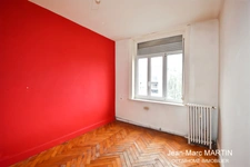 Appartement 4 pièces à vendre à Roubaix – 91,74 m² à rénover à 3 min du métro