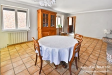 À vendre à Carnin, maison individuelle de 115 m² avec 3 chambres, terrasse sud-ouest et garage