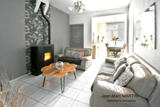 Maison de ville de 92m²- 4 chambres avec terrasse et jardin à Tourcoing – Calme, très bon état et accès rapide aux grands axes.