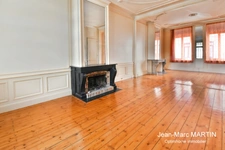 Maison 230 m² à vendre Tourcoing Centre – 5 chambres, jardin, terrasse et possibilité de colocation.