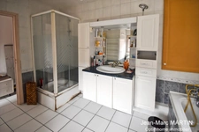 À vendre à Carnin, maison individuelle de 115 m² avec 3 chambres, terrasse sud-ouest et garage