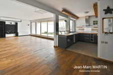  Villeneuve-d’Ascq – Appartement 107 m² avec rez-de-jardin sécurisé – Résidence de standing – Chaîne des Lacs à pied