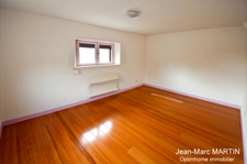 À vendre à Carnin, maison individuelle de 115 m² avec 3 chambres, terrasse sud-ouest et garage