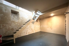 Local commercial /activités / bureaux avec potentiel habitation à PARIS 20EME - Proche village Jourdain