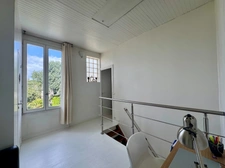 Maison familiale près des bords de Marne