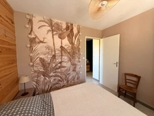 EN EXCLUSIVITE ! Maison en pierre 54m², 2 chambres sur 593m² de terrain + Terrain indépendant de 1420m² 66 500 €