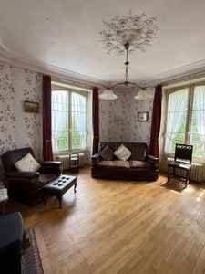 EN EXCLUSIVITE ! Manoir de 170m² avec son annexe de 50m² et ses dépendances sur terrain de 8861m² 244 000 €