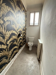Appartement 118m² 5 pièces DUN LE PALESTEL 64 000 €