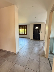 EN EXCLUSIVITE Pavillon de 146m², sur sous sol, 4 chambres sur terrain de 6232m² 178 000 €