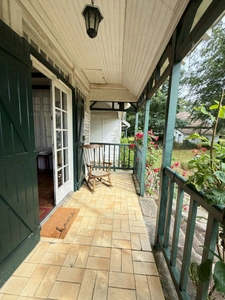 Ensemble de 2 maisons mitoyennes superficie totale de 107m², avec garage, terrain 1171m² 76 600 €
