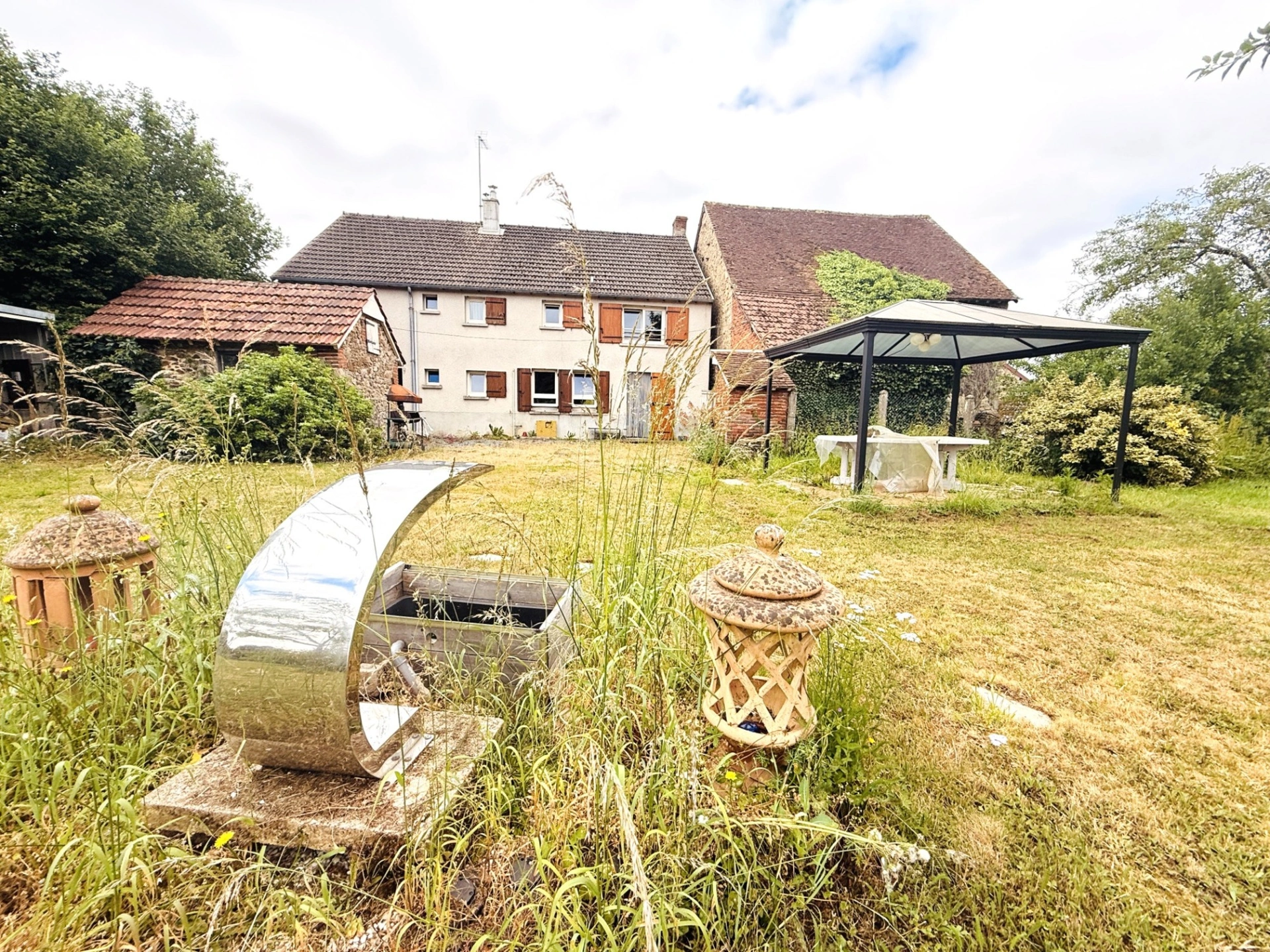 Maison 7 pièces 134 m² · à Le Bourg d'Hem · 134 m² · 129 900 €