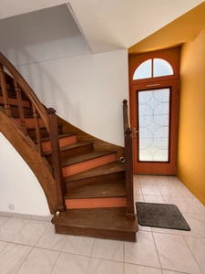 EN EXCLUSIVITE ! Maison de 131m², 5 chambres, avec courette, centre ville, 79 000 €