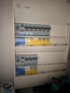EN EXCLUSIVITE 2 appartements vendus loués avec 2 places parking Centre-ville de Guéret, Excellente rentabilité 71 000 €