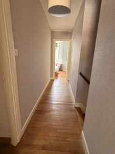 EN EXCLUSIVITE ! Pavillon de 95m² surélevé sur sous sol, rénové, sur terrain de 562m² 117 500 €