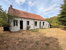 EN EXCLUSIVITE ! Charmante maison de plain pied 97m², 3 chambres, sur 1,2ha de terrain 107 000 €
