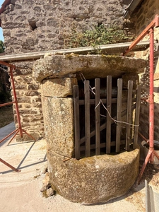 Ensemble de 2 maisons à restaurer + grange 26 500 €
