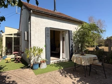 EN EXCLUSIVITE ! Maison en pierre 54m², 2 chambres sur 593m² de terrain + Terrain indépendant de 1420m² 66 500 €