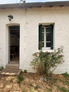 EN EXCLUSIVITE ! Charmante maison de plain pied 97m², 3 chambres, sur 1,2ha de terrain 107 000 €