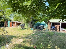 Habitations de loisirs mobil home et chalet sur terrain de 1080m² 29 500€