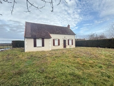 Pavillon de plain pied, 2 chambres, avec dépendances, sur 5425m² de terrain 85 500 €