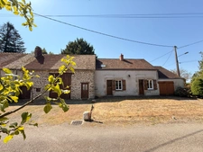 Charmante maison en pierre, 115m², 3 chambres, 1175 m² de terrain 89 900 €