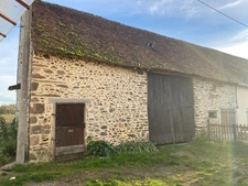 Ensemble de 2 maisons mitoyennes en pierre 209m² + grange, terrain 2000m² 79 500 €