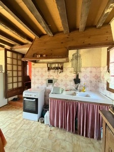EN EXCLUSIVITE ! Maison en pierre à restaurer 72m² sur terrain de 205m², 19 000 €