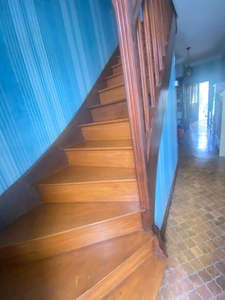 Maison de village, 103m², 3 chambres, terrasse et jardinet avec 2 garages 59 900 €