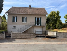 EN EXCLUSIVITE ! Pavillon de 95m² surélevé sur sous sol, rénové, sur terrain de 562m² 117 500 €