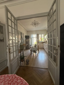 EN EXCLUSIVITE ! Maison de ville de caractère 242m², 4 chambres, avec jardin 147 000 €