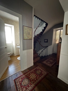  Manoir de 170m² avec son annexe de 50m² et ses dépendances sur terrain de 3 423m² 244 000 €