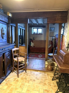 Maison en pierre de 151m2, mitoyenne, 4 chambres avec dépendance, terrain 1524m² 68 000 €