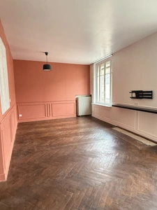 EN EXCLUSIVITE ! Immeuble sur 3 niveaux 118m², 3 chambres, 79 000€