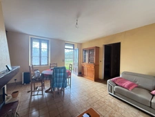 Pavillon de plain pied, 2 chambres, avec dépendances, sur 5425m² de terrain 85 500 €