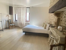 BLACK FRIDAY -17% 4 Chambres d'hotes dans une maison de charme et de caractère 161m² + terrain de 1124m² 116 120 €