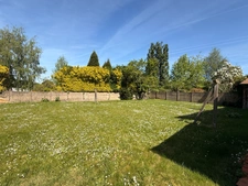 EN EXCLUSIVITE ! Maison en pierre de 136m², 2 garages sur terrain de 950m² 71 500 €