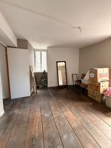 EN EXCLUSIVITE ! Maison de 131m², 5 chambres, avec courette, centre ville, 79 000 €