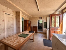 Maison en pierre de 126m², 4 chambres, avec grange 65 000 €