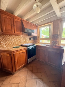 Maison de caractère en pierre, 134m², 4 chambres, Terrain de 2 668 m², proche des Trois Lacs 129 900 €