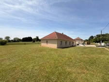 Pavillon de plain pied 136m², de 2012, 5 chambres, sur terrain de 1719m² 229 000 €