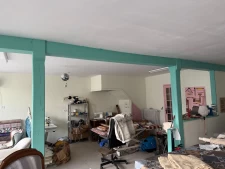 EN EXCLUSIVITE ! Maison de village, 204m2, 3 chambres, garage sur terrain de 1090m² 118 000 €