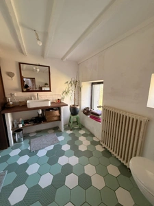 EN EXCLUSIVITE ! Maison en pierre de 115m2 + dépendances sur 4079m2 de terrain 89 990 €