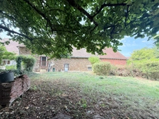 EN EXCLUSIVITE Longère en pierre 90m², sur terrain de 2379m² 79 990 €
