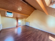 En exclusivite ! Maison de village, 300m², 10 chambres avec dépendances sur 3489m² de terrain 178 500 €