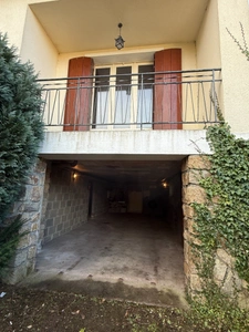 Pavillon de 117m² sur sous sol, 3 chambres avec possibilité d'agrandissement, terrain de 1733m2 109 500 €